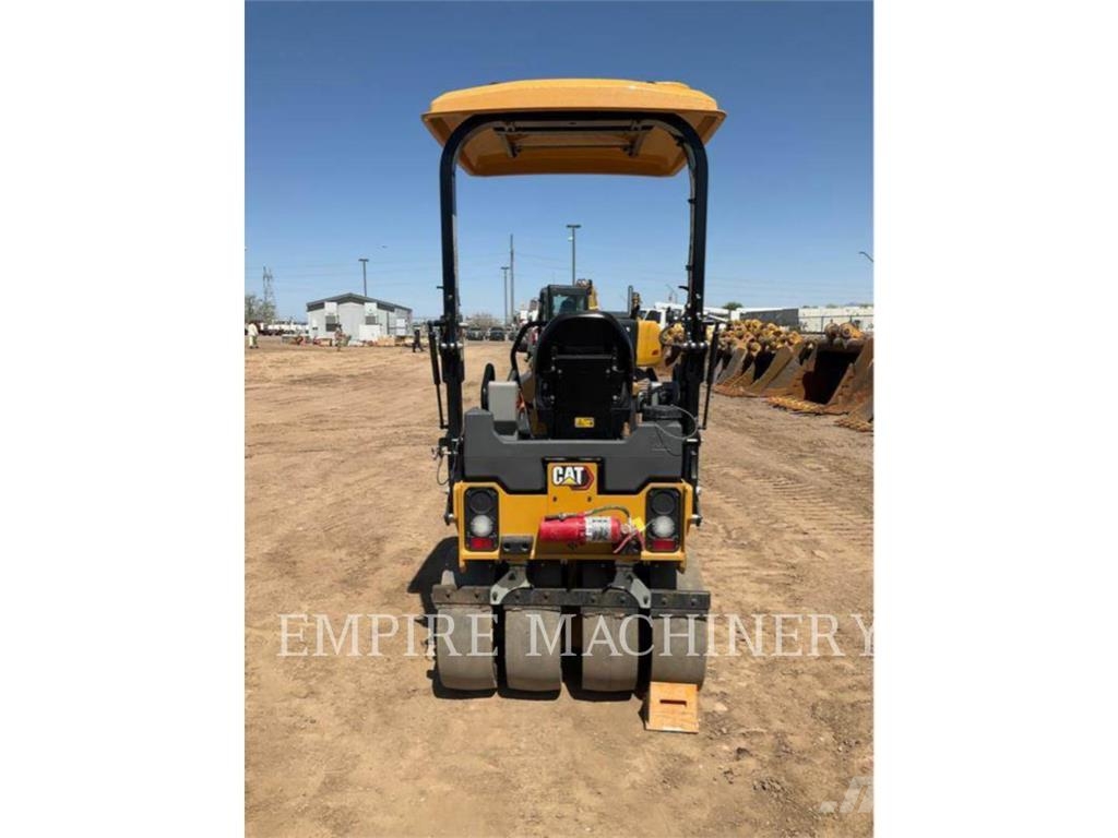 CAT CC2.7GC-03 Rodillos de doble tambor