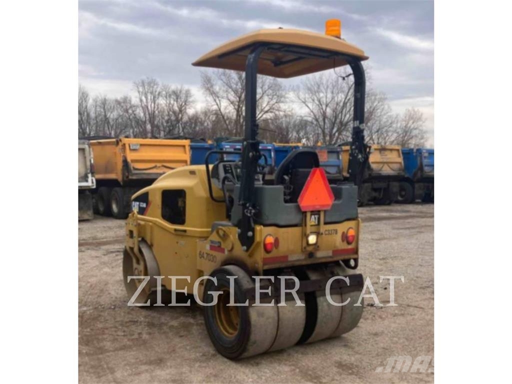 CAT CC34B Compactadoras de suelo