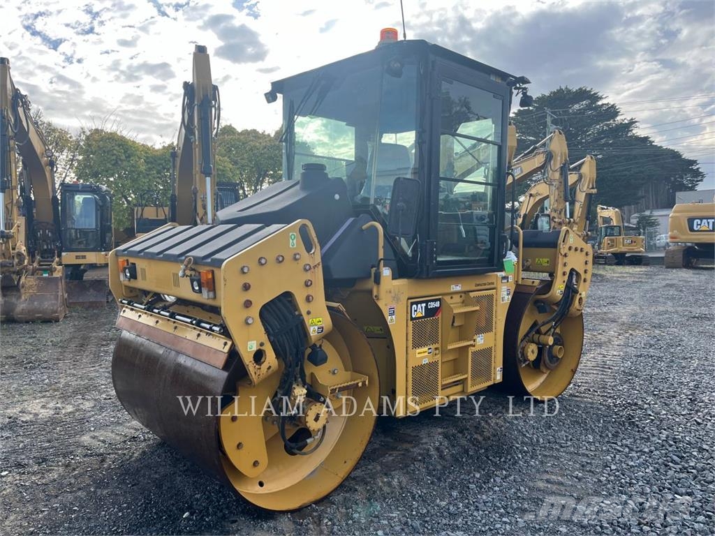 CAT CD54B Grondverdichtingsmachines