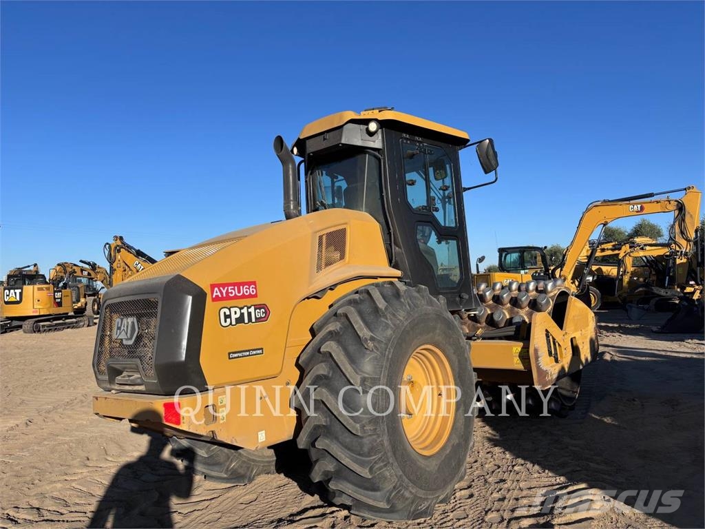 CAT CP11GC 輪式推土機