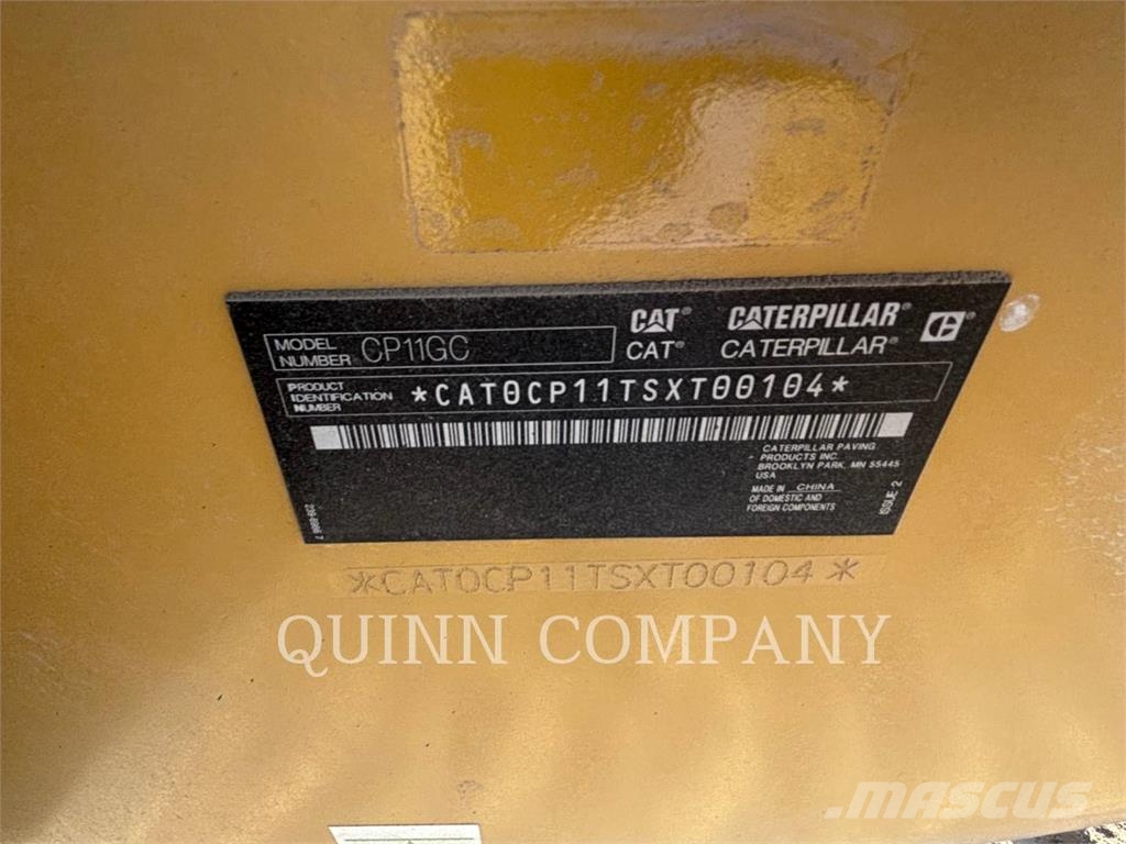 CAT CP11GC 輪式推土機