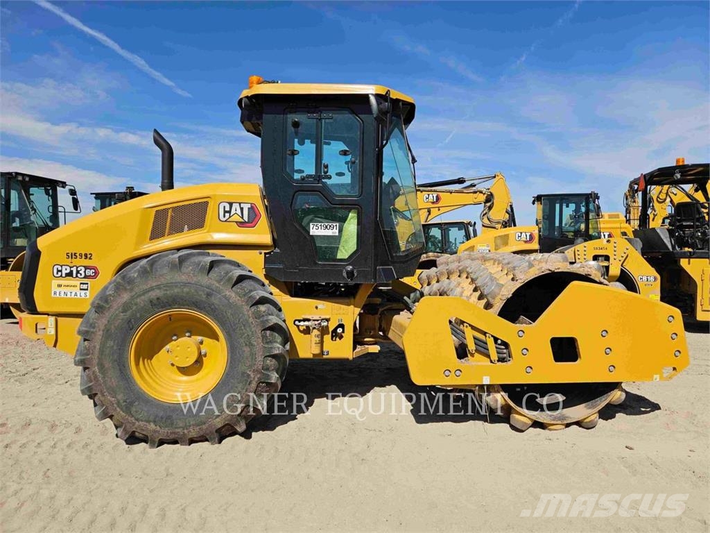 CAT CP13GC ضاغطات التربة