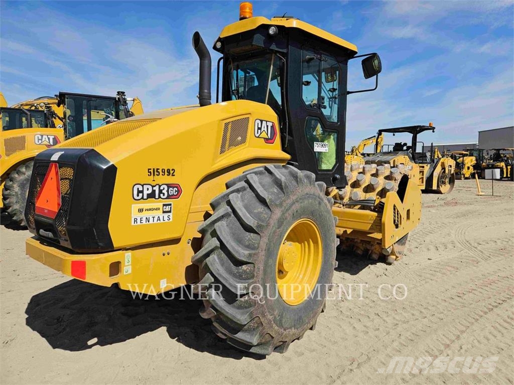 CAT CP13GC ضاغطات التربة
