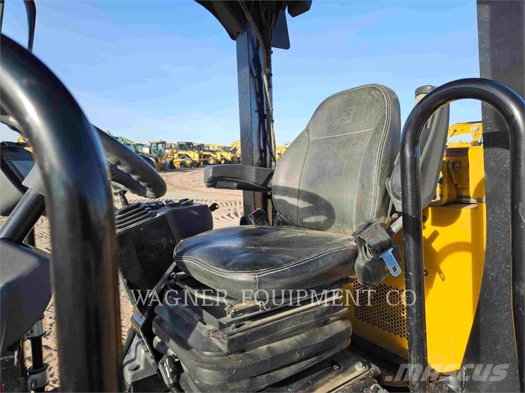 CAT CP44B Compactadoras de suelo