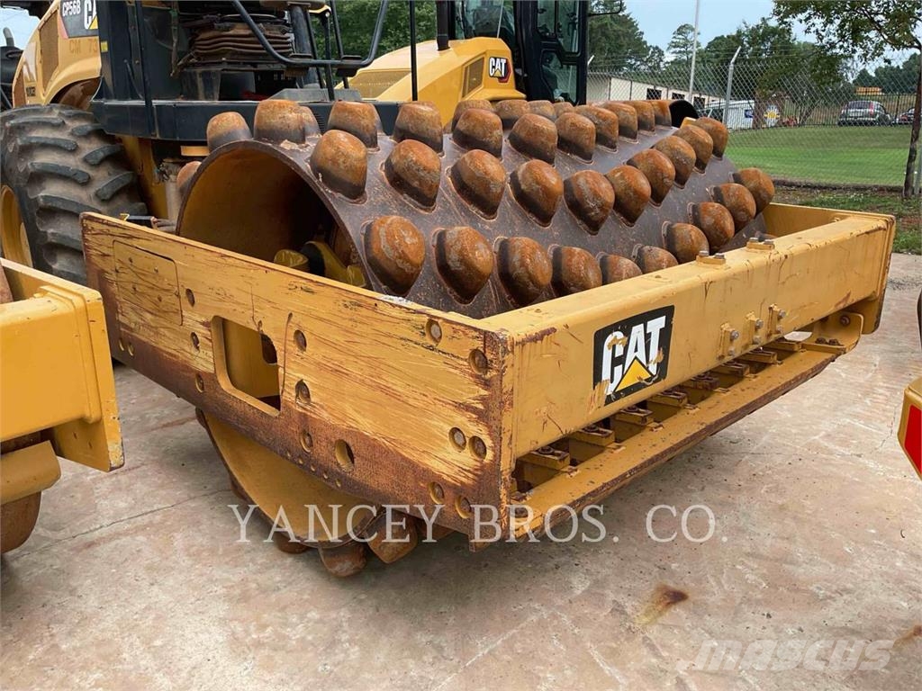 CAT CP56 土壤壓實機