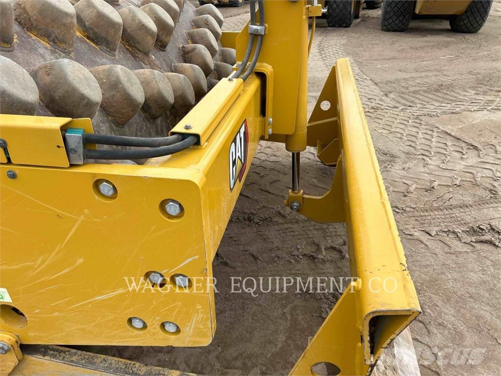CAT CP56B Compactadoras de suelo