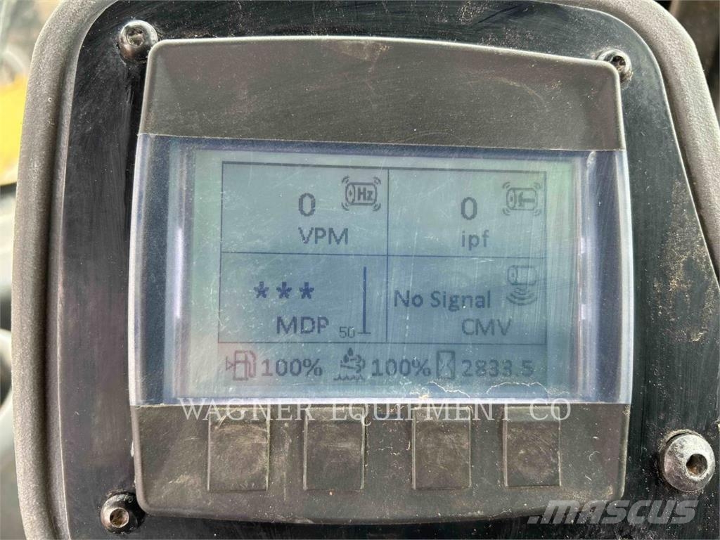 CAT CP56B Compactadoras de suelo