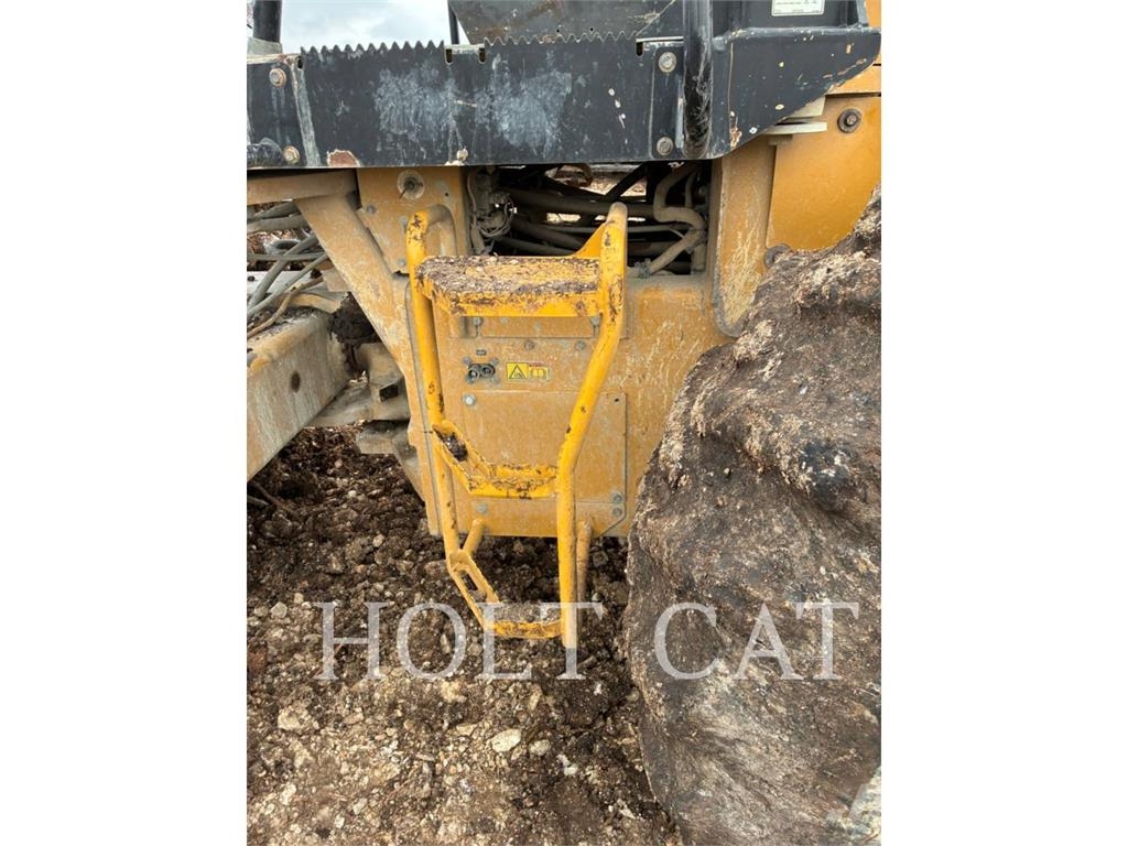 CAT CP56B Valjci sa jednim bubnjem