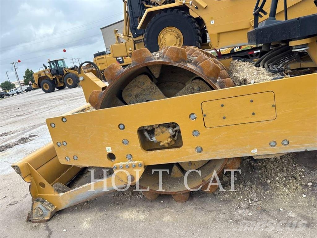 CAT CP56B Οδοστρωτήρες μονού κυλίνδρου