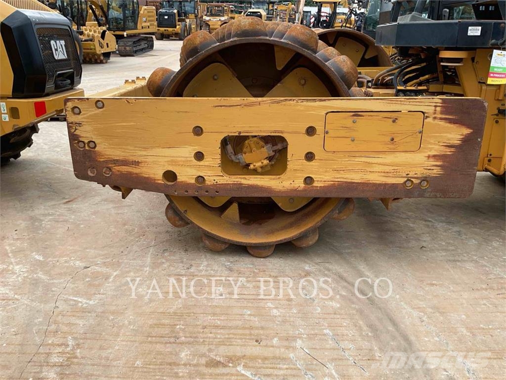 CAT CP56B Zemin sıkıştırma makineleri