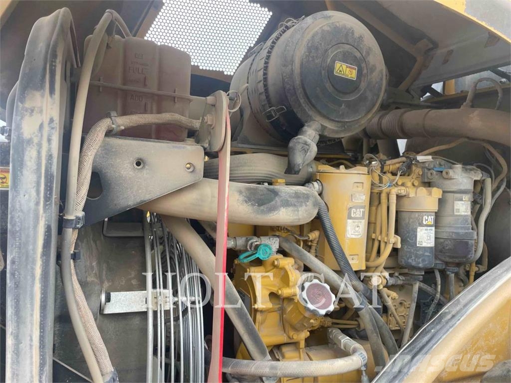 CAT CP56B Οδοστρωτήρες μονού κυλίνδρου