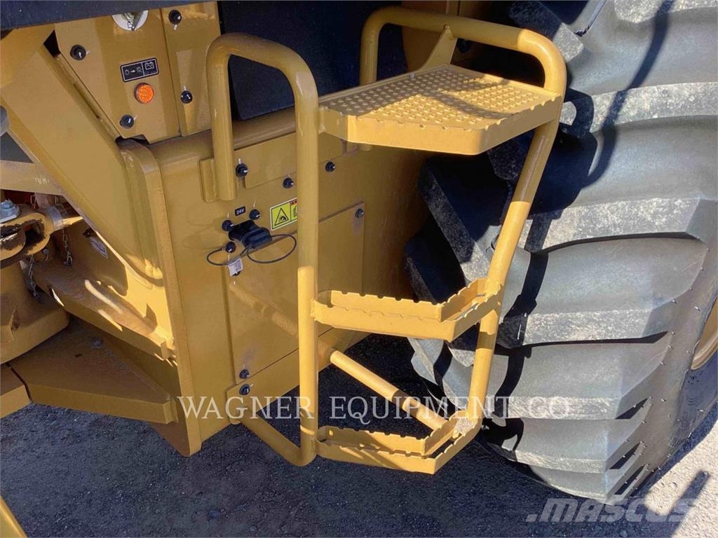CAT CP56B Compactadoras de suelo