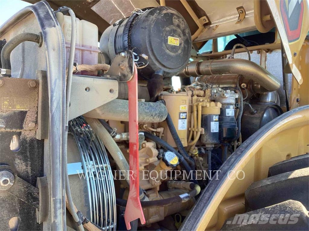 CAT CP56B Compactadoras de suelo