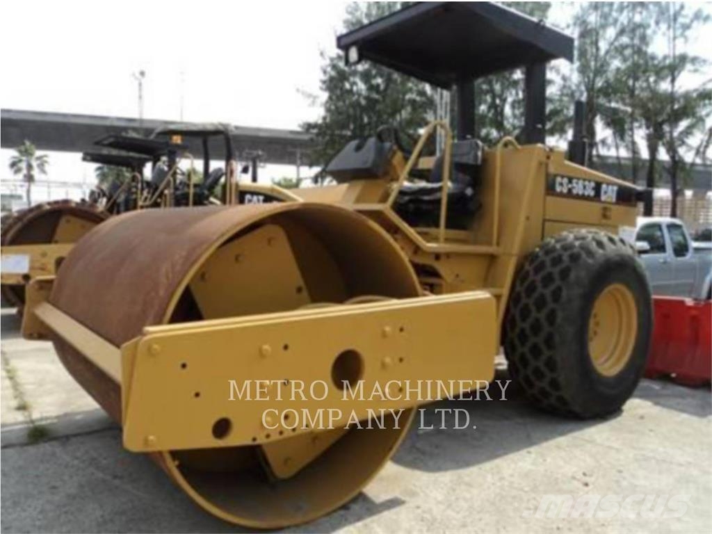 CAT CS-563CAW Rodillos de un solo tambor