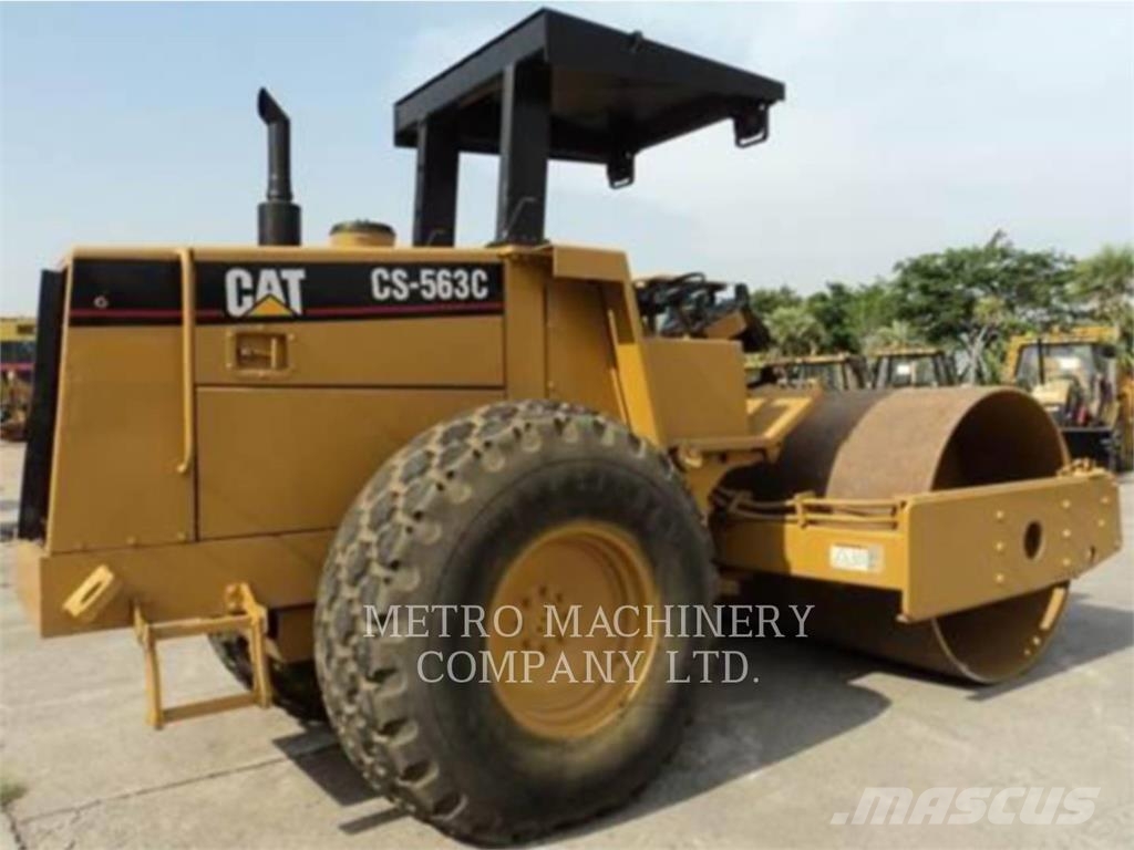 CAT CS-563CAW Rodillos de un solo tambor