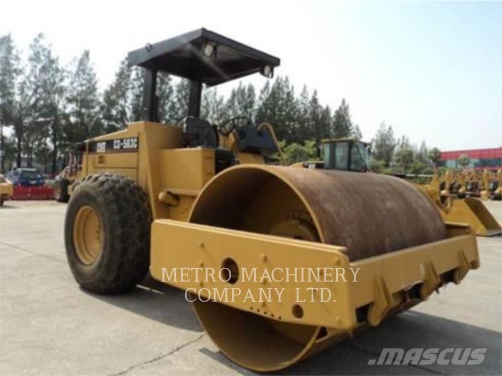 CAT CS-563CAW Rodillos de un solo tambor