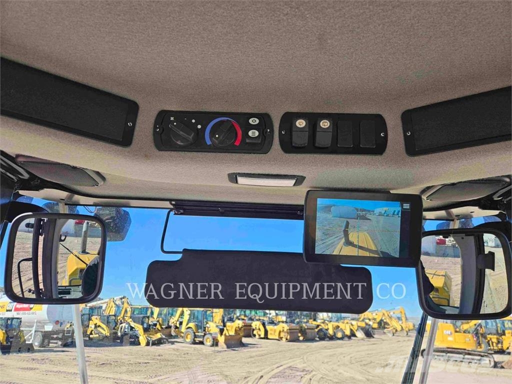CAT CS12 ضاغطات التربة