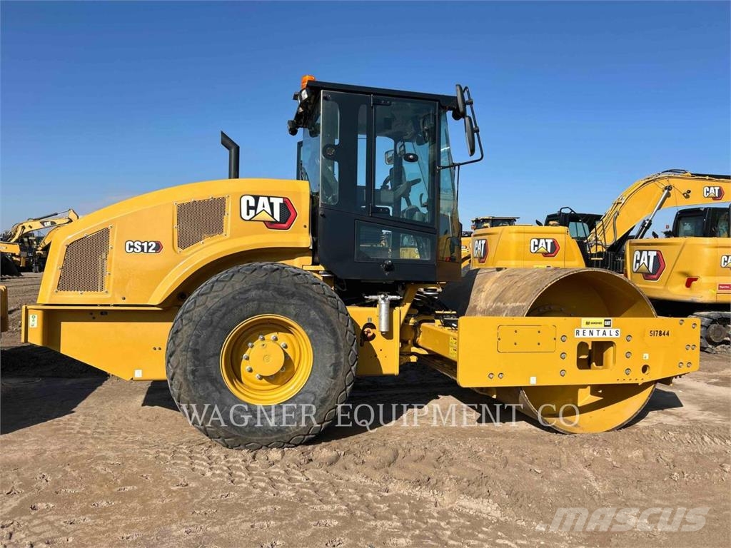 CAT CS12 ضاغطات التربة
