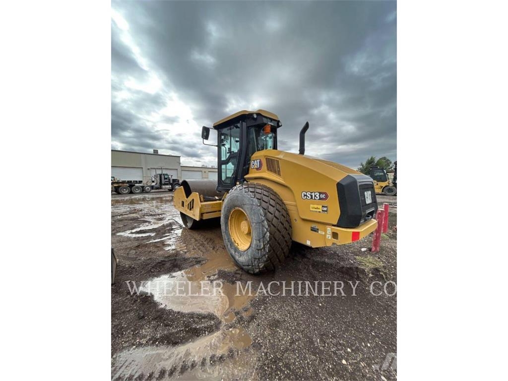 CAT CS13 GC Грунтовые катки