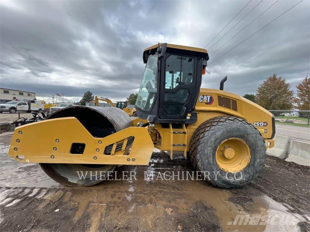 CAT CS13 GC Грунтовые катки