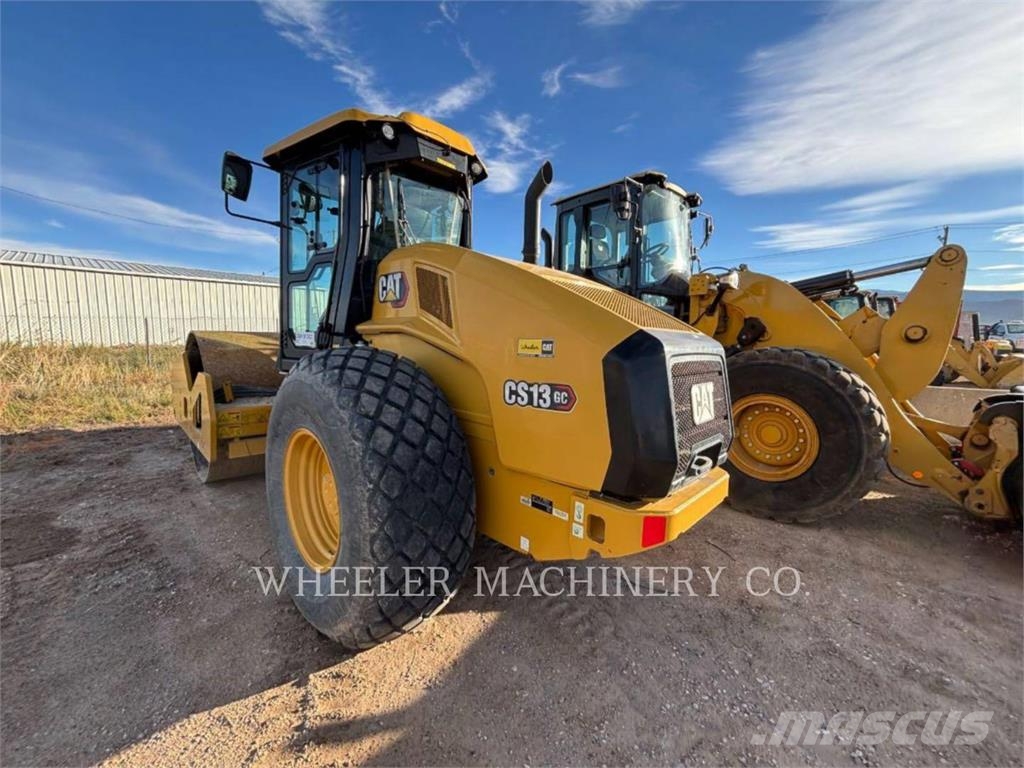 CAT CS13 GC Грунтовые катки