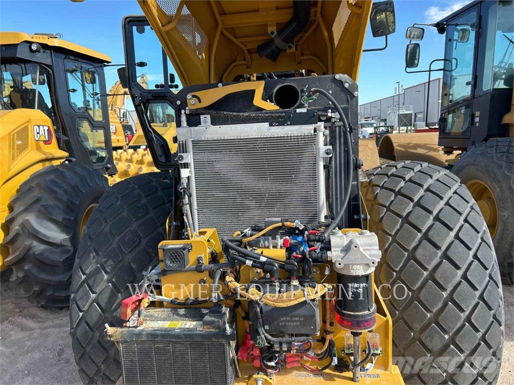 CAT CS13GC Уплотнители грунта