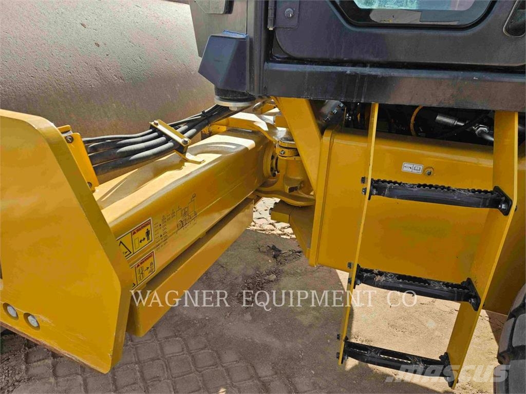 CAT CS13GC Уплотнители грунта