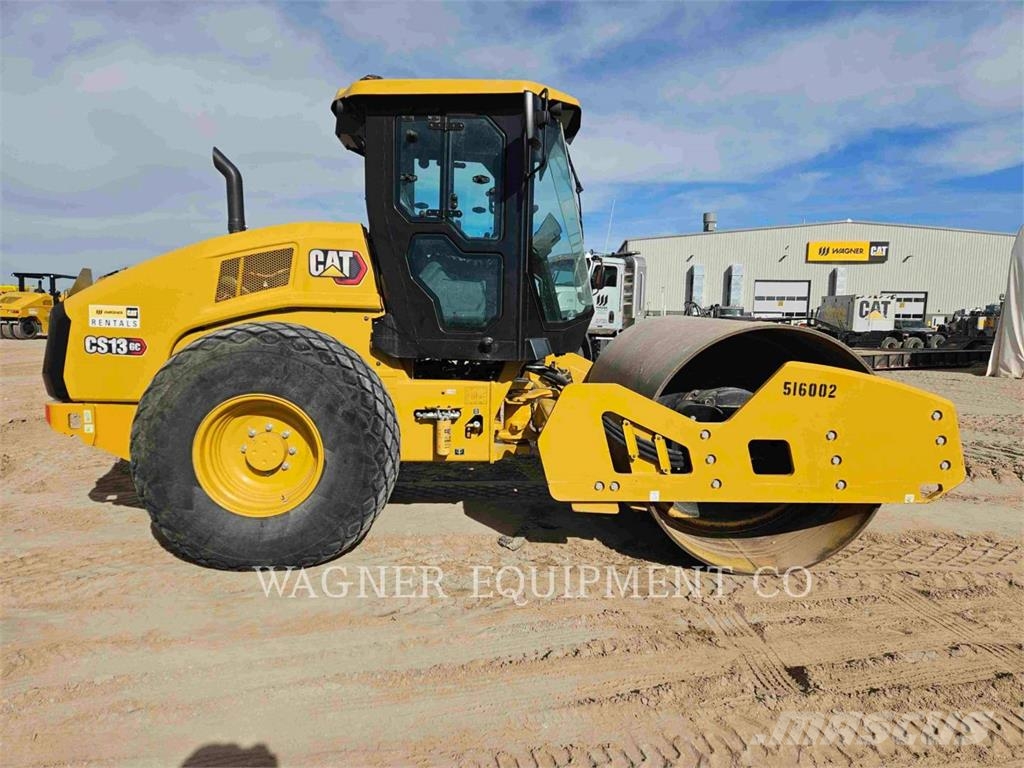 CAT CS13GC Уплотнители грунта