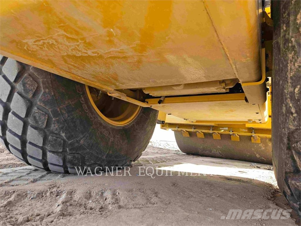 CAT CS13GC Уплотнители грунта