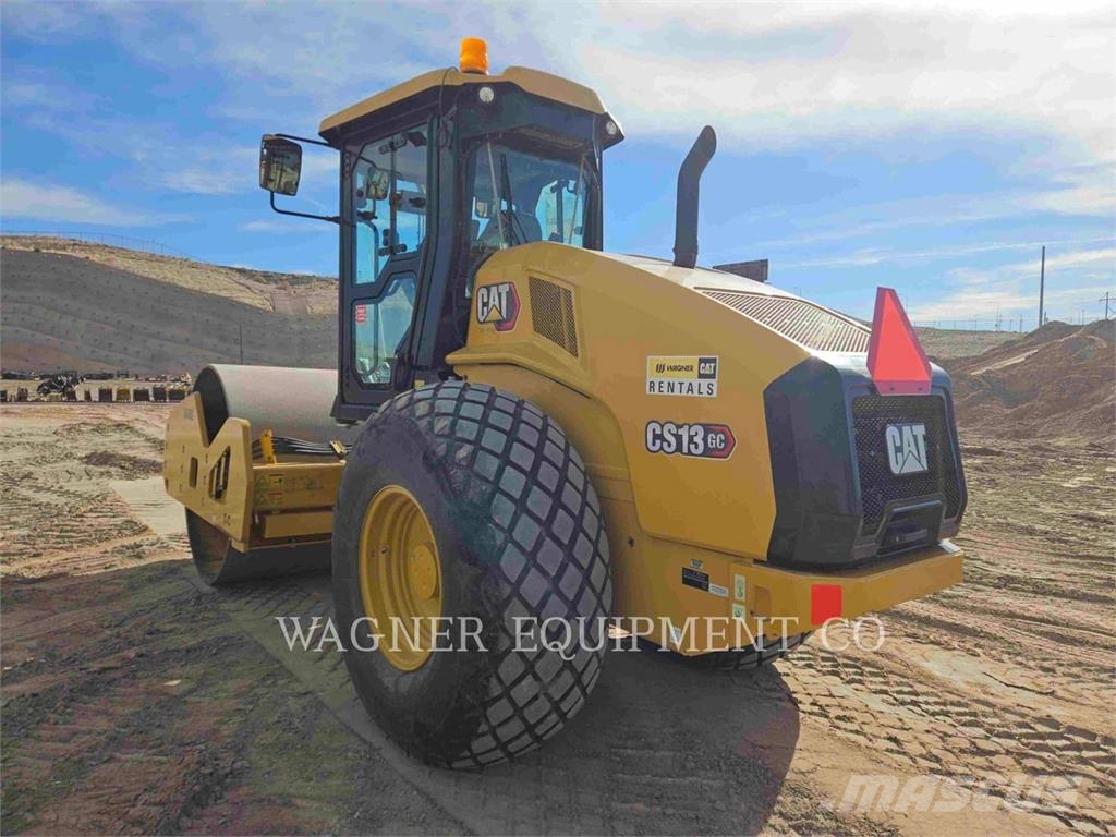 CAT CS13GC Уплотнители грунта