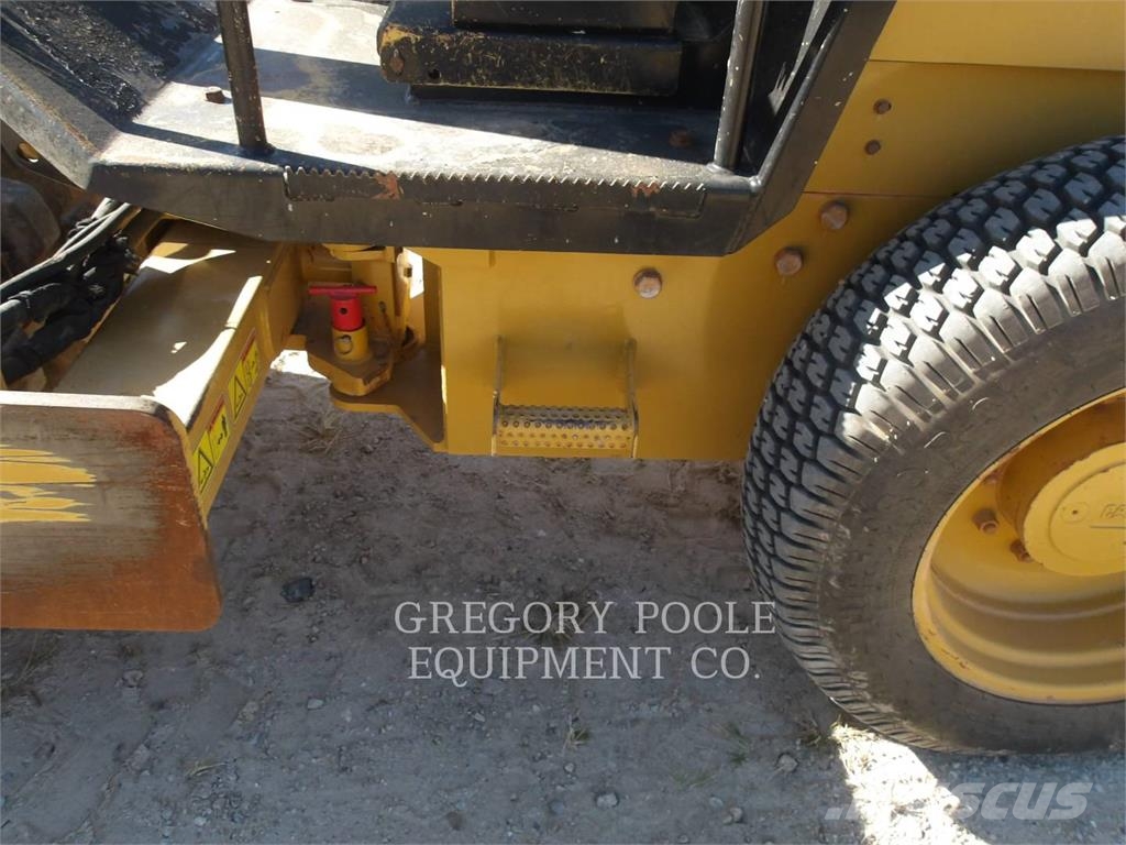 CAT CS34 Single drum rollers