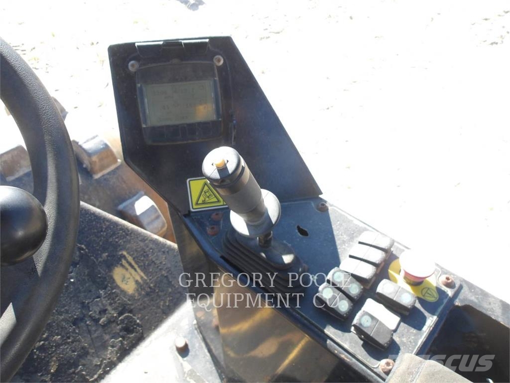 CAT CS34 Single drum rollers