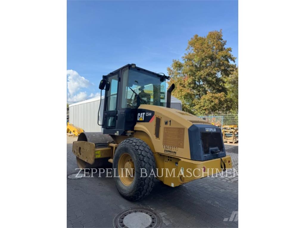 CAT CS44 Kompaktori zemlje