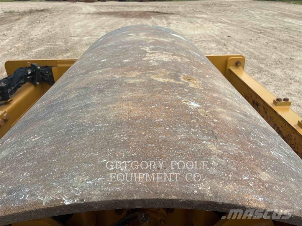CAT CS44B مداحل أحادية الأسطوانة