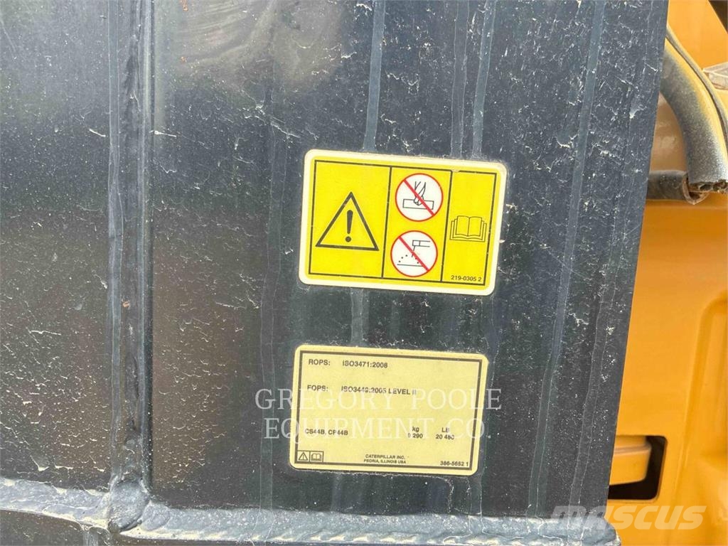 CAT CS44B مداحل أحادية الأسطوانة
