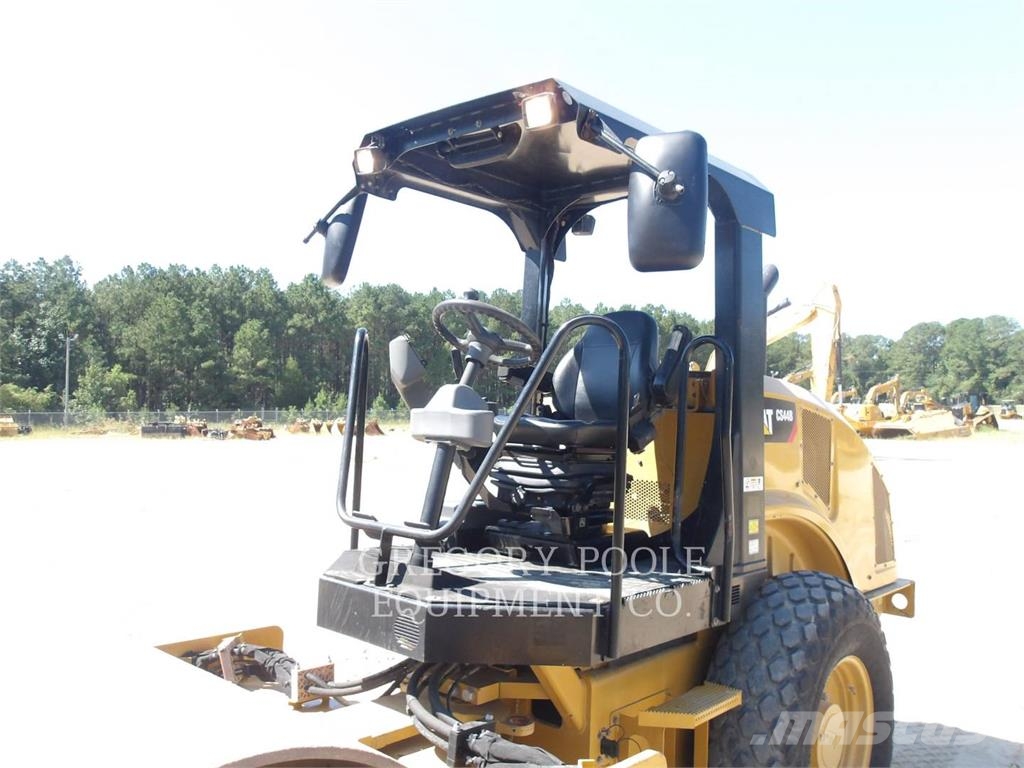 CAT CS44B Single drum rollers