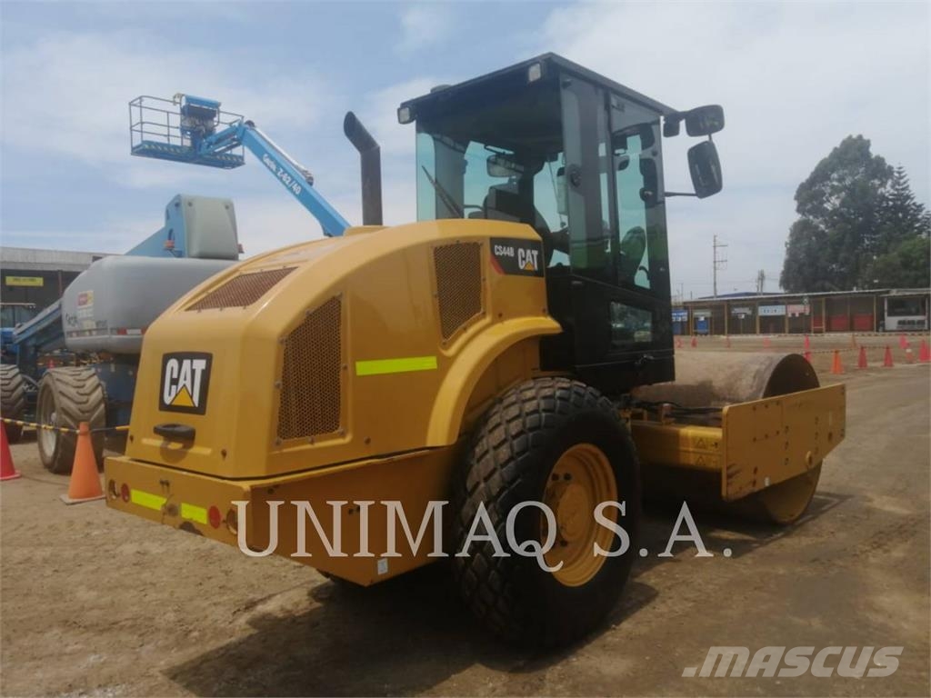 CAT CS44BLRC Οδοστρωτήρες μονού κυλίνδρου