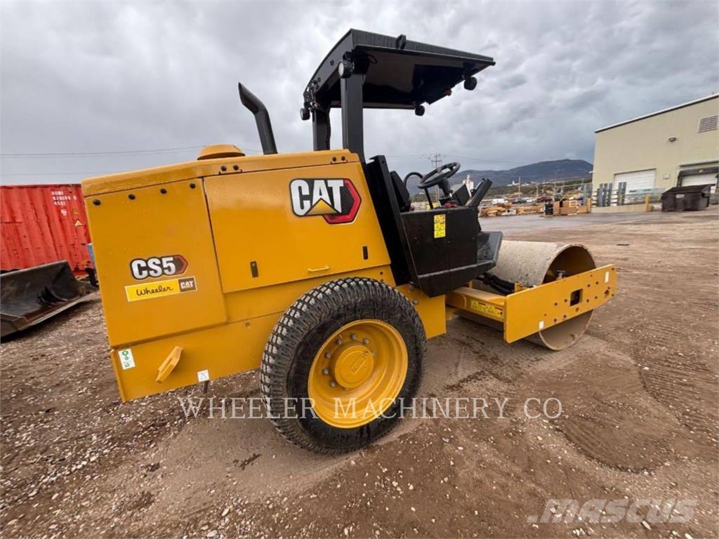 CAT CS5 مداحل أحادية الأسطوانة