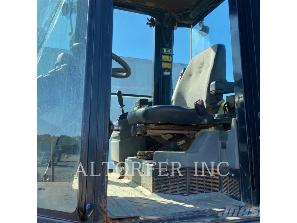 CAT CS54 مداحل ثنائية الاسطوانة