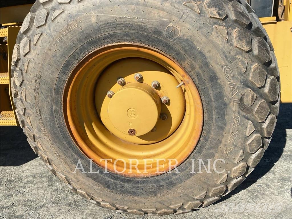 CAT CS54 مداحل ثنائية الاسطوانة