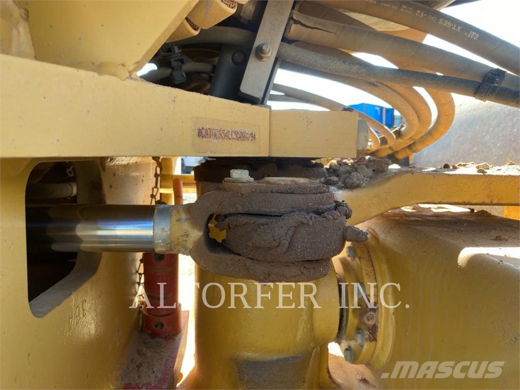 CAT CS54 مداحل ثنائية الاسطوانة