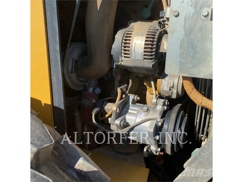 CAT CS54 مداحل ثنائية الاسطوانة