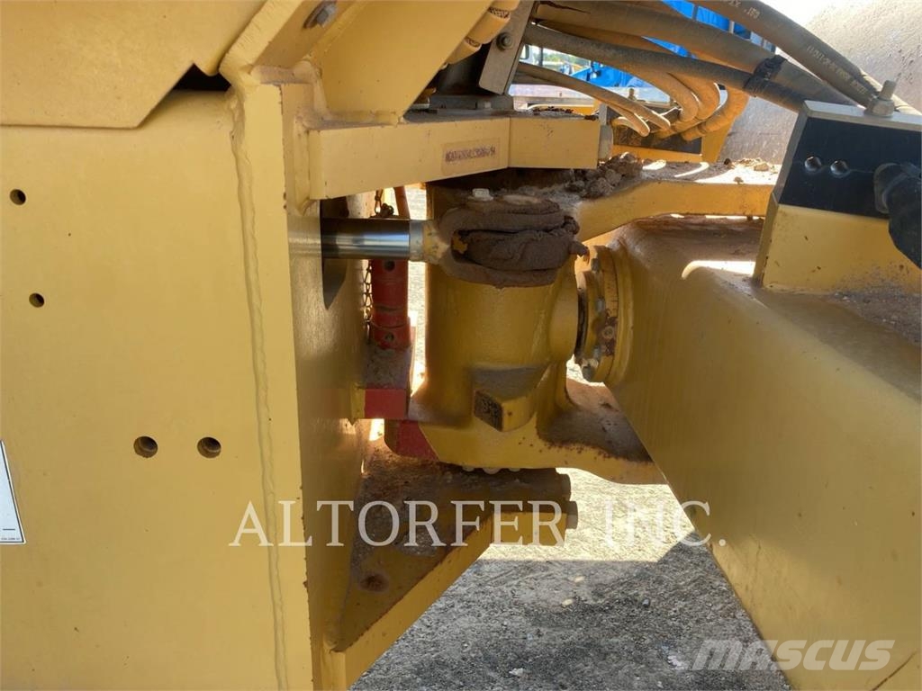 CAT CS54 مداحل ثنائية الاسطوانة