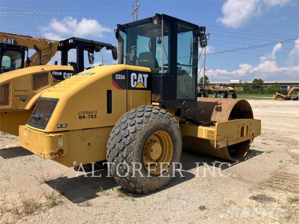 CAT CS54 مداحل ثنائية الاسطوانة