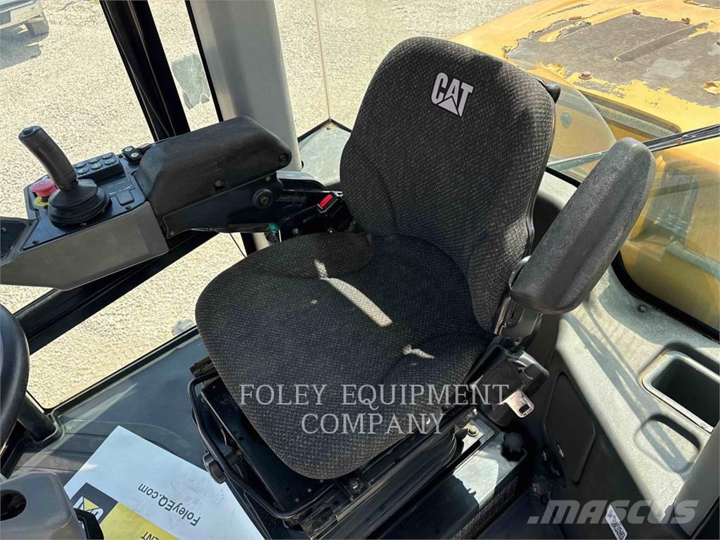CAT CS54B Jordkompaktorer