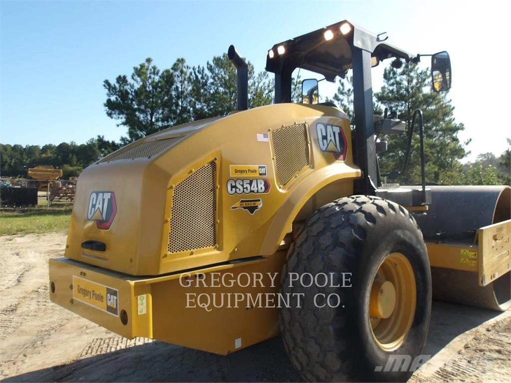 CAT CS54B Single drum rollers