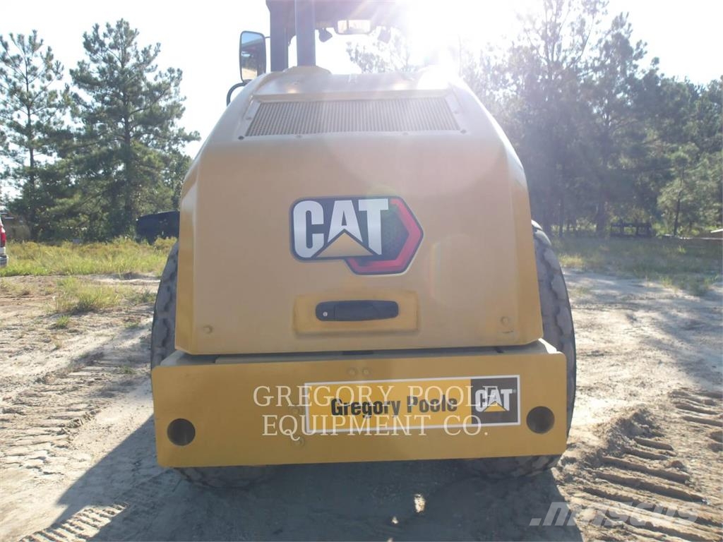 CAT CS54B Single drum rollers