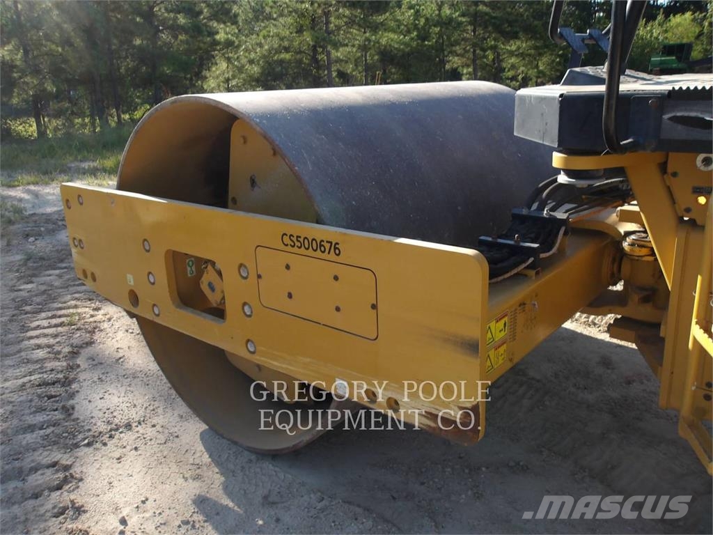 CAT CS54B Single drum rollers