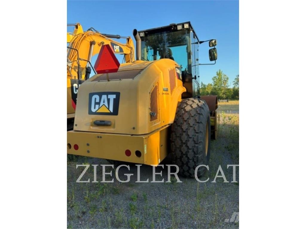 CAT CS54B Soil compactors