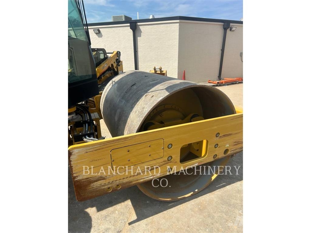 CAT CS54B 單輪滾壓機